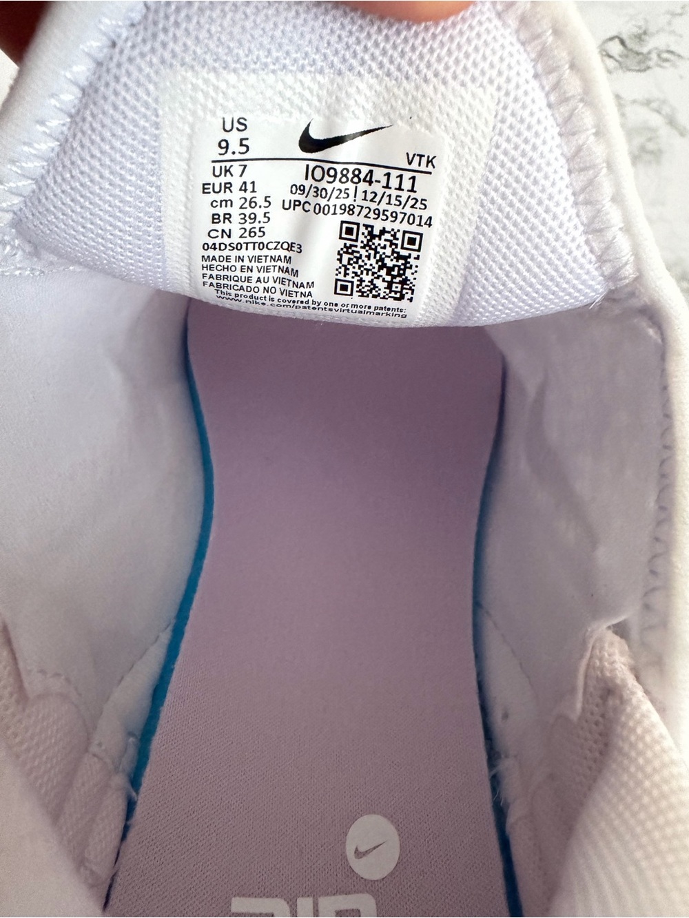 Nike Air Max 270 Premium Pink Foam Athletic Shoes Casual IO9884 Women’s Size 9.5 - Picture 8 of 8